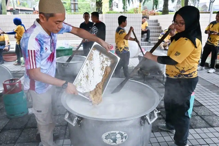 KDEBWM_Program_Bubur_Lambuk_2025_img2.jpg