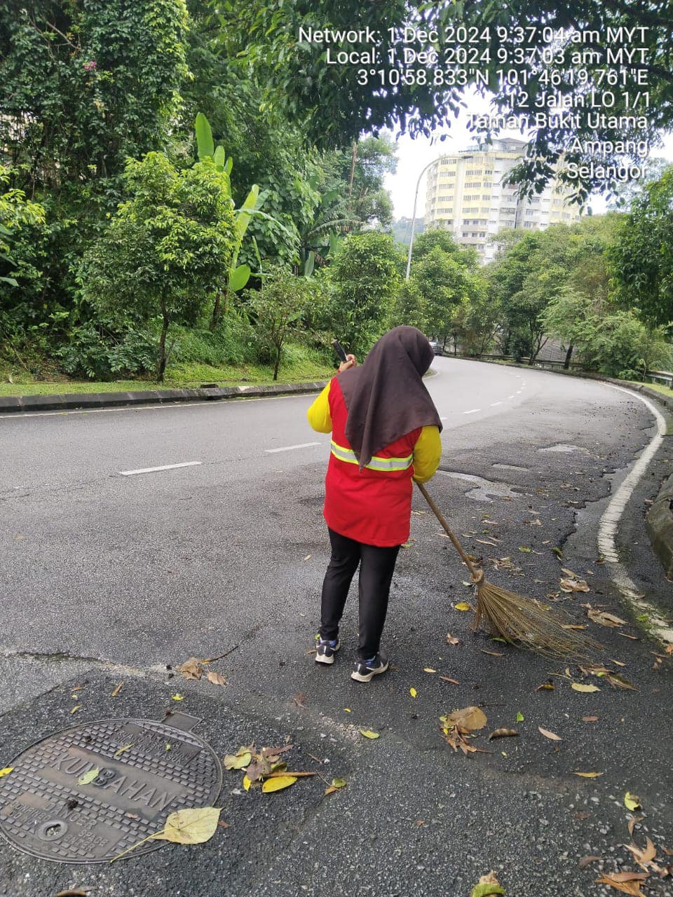 KDEB Waste Management - OPERASI PEMBERSIHAN DI KAWASAN AMPANG JAYA