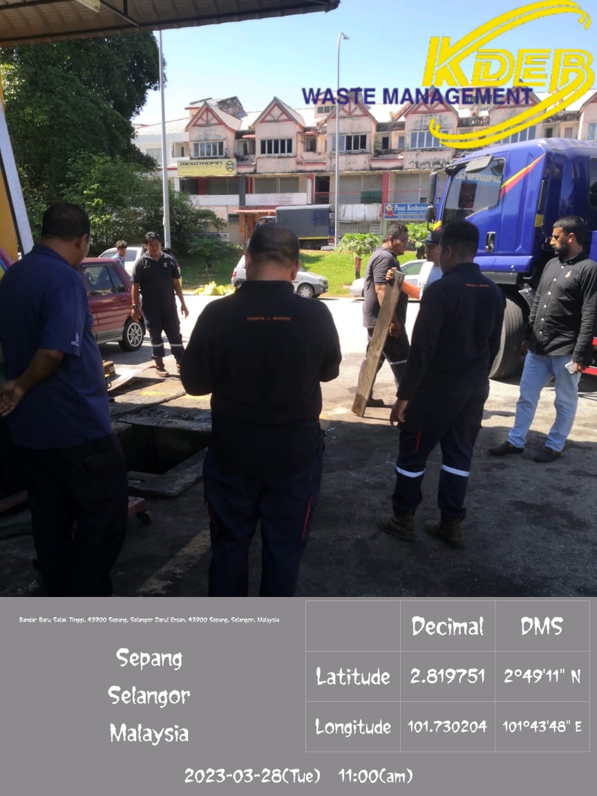 KDEB Waste Management - PEMBERSIHAN LONGKANG DI KAWASAN INDUSTRI ...