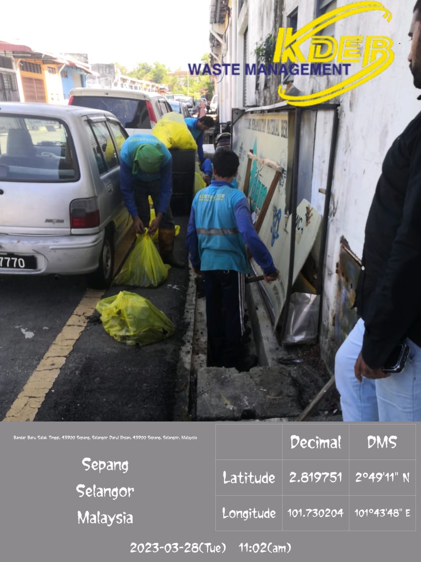 KDEB Waste Management - PEMBERSIHAN LONGKANG DI KAWASAN INDUSTRI ...